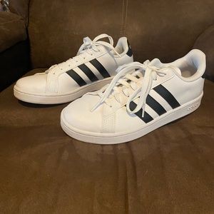 Adidas Grand Court Shoes